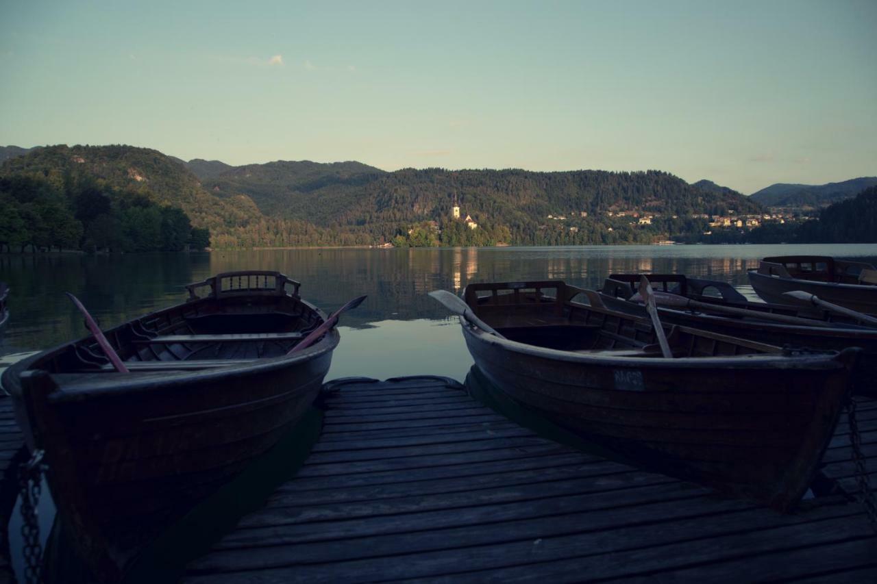 Bed & Breakfast Pletna A Double Lake-view *